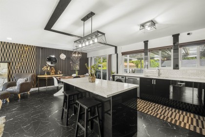 Photo 4 at 1121 Prairie Avenue, Lincoln Park PQ, Port Coquitlam