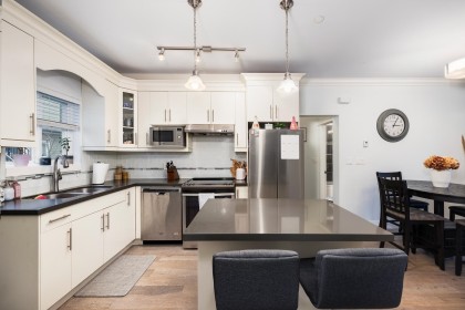 Photo 6 at 105 - 3488 Sefton Street, Glenwood PQ, Port Coquitlam