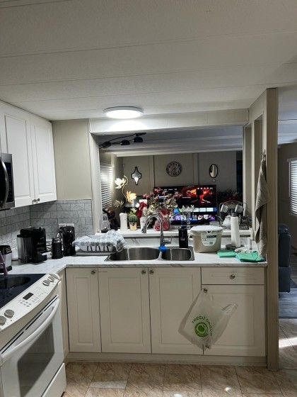 Photo 3 at 11276 272 Street, Whonnock, Maple Ridge