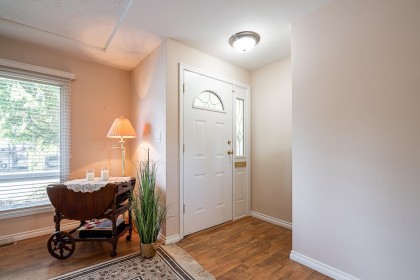 Photo 6 at 3726 Sefton Street, Oxford Heights, Port Coquitlam