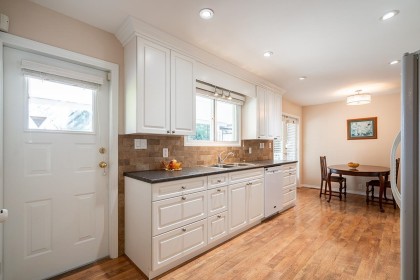 Photo 13 at 3726 Sefton Street, Oxford Heights, Port Coquitlam