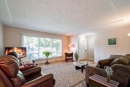 Photo 9 at 3726 Sefton Street, Oxford Heights, Port Coquitlam