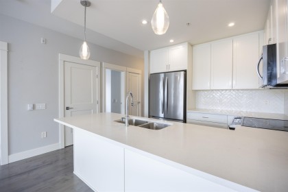 Photo 5 at 3507 - 2180 Kelly Avenue, Central Pt Coquitlam, Port Coquitlam