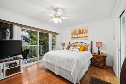 Photo 11 at 3887 Robin Place, Oxford Heights, Port Coquitlam