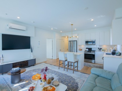 Photo 7 at 202 - 2331 Kelly Avenue, Central Pt Coquitlam, Port Coquitlam