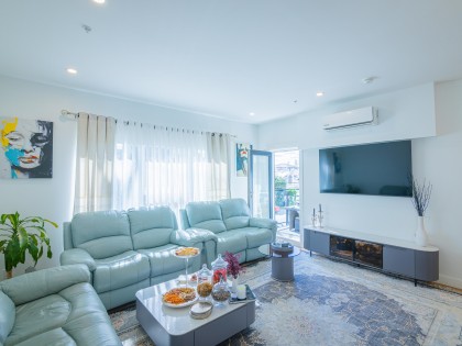 Photo 1 at 202 - 2331 Kelly Avenue, Central Pt Coquitlam, Port Coquitlam