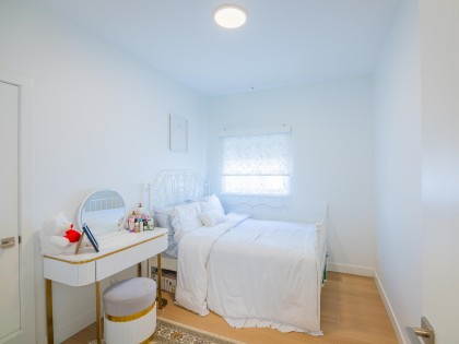 Photo 5 at 202 - 2331 Kelly Avenue, Central Pt Coquitlam, Port Coquitlam