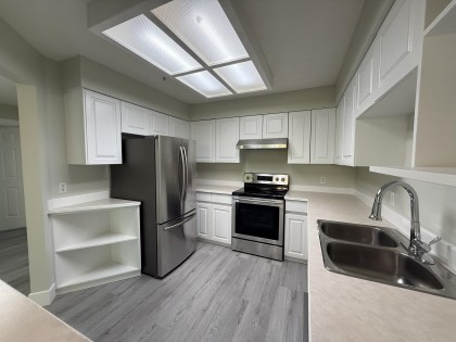 Photo 7 at 206 - 1955 Suffolk Avenue, Glenwood PQ, Port Coquitlam