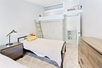 Photo 25 at 25011 Ferguson Avenue, Cottonwood MR, Maple Ridge