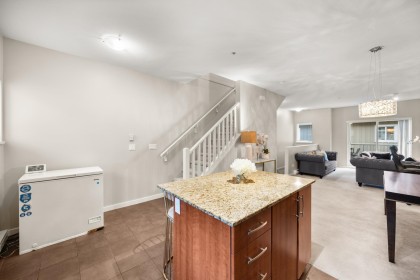 Photo 16 at 508 - 1661 Fraser Avenue, Glenwood PQ, Port Coquitlam