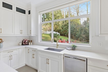 Photo 6 at 8 - 12530 241 Street, Websters Corners, Maple Ridge