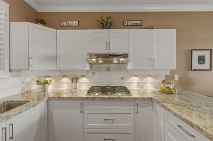 Photo 5 at 75 - 2615 Fortress Drive, Citadel PQ, Port Coquitlam