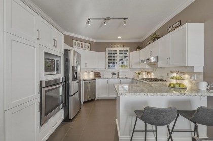 Photo 4 at 75 - 2615 Fortress Drive, Citadel PQ, Port Coquitlam