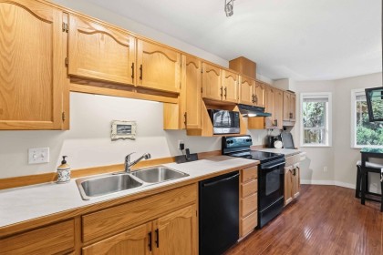 Photo 14 at 8 - 20888 Mckinney Avenue, Northwest Maple Ridge, Maple Ridge