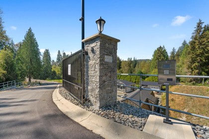 Photo 7 at 32415 Silver Creek Drive, Mission BC, Mission