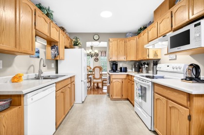 Photo 6 at 22 - 12268 189a Street, Central Meadows, Pitt Meadows