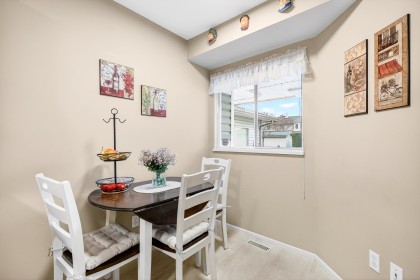Photo 11 at 22 - 12268 189a Street, Central Meadows, Pitt Meadows