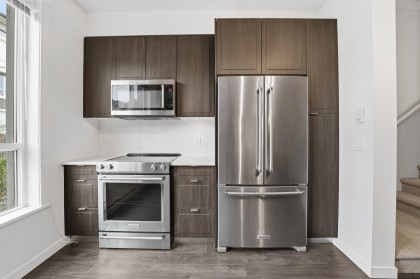 Photo 3 at 3 - 2371 Ranger Lane, Riverwood, Port Coquitlam