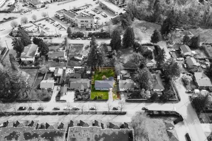 Photo 3 at 11672 Fulton Street, East Central, Maple Ridge