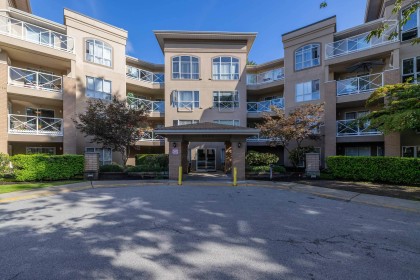 Photo 2 at 208 - 2551 Parkview Lane, Central Pt Coquitlam, Port Coquitlam