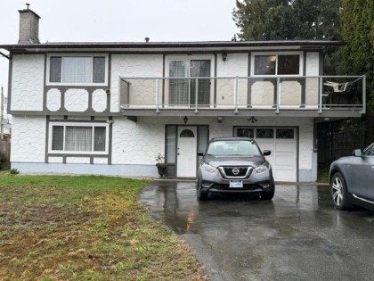 Photo 2 at 3803 Wellington Street, Oxford Heights, Port Coquitlam