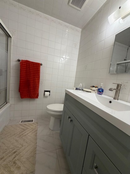 Photo 5 at 3803 Wellington Street, Oxford Heights, Port Coquitlam