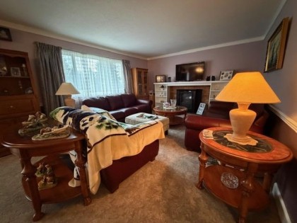 Photo 10 at 3803 Wellington Street, Oxford Heights, Port Coquitlam