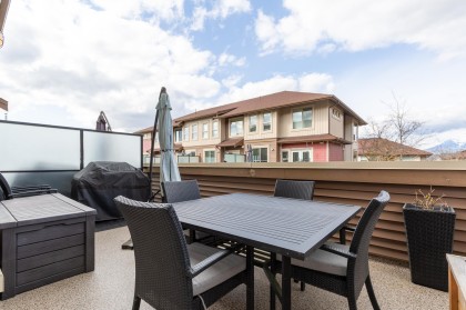 Photo 18 at 13 - 10480 248 Street, Thornhill MR, Maple Ridge