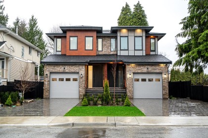 Photo 3 at 3055 York Street, Glenwood PQ, Port Coquitlam