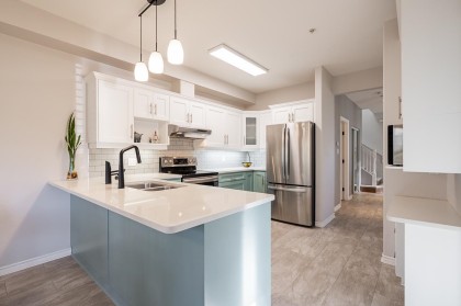 Photo 4 at 9 - 998 Riverside Drive, Riverwood, Port Coquitlam