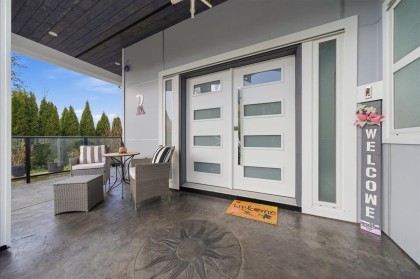 Photo 3 at 25507 Bosonworth Avenue, Thornhill MR, Maple Ridge
