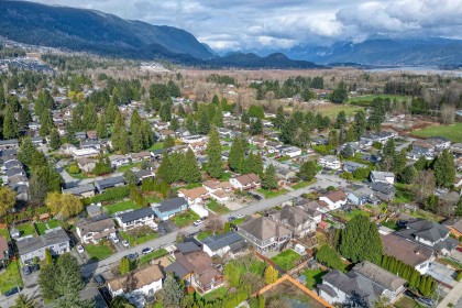 Photo 25 at 846 Wright Avenue, Lincoln Park PQ, Port Coquitlam