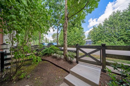 Photo 3 at 58 - 19572 Fraser Way, South Meadows, Pitt Meadows