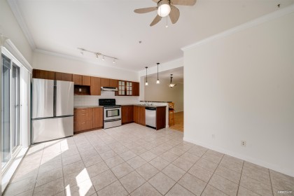 Photo 10 at 58 - 19572 Fraser Way, South Meadows, Pitt Meadows