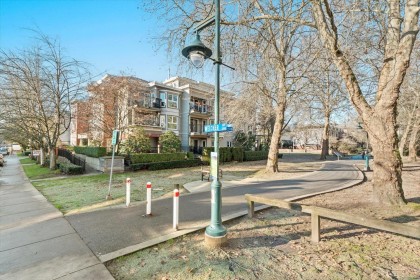 Photo 29 at 207 - 2253 Welcher Avenue, Central Pt Coquitlam, Port Coquitlam