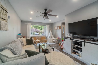 Photo 4 at 3631 Flint Street, Glenwood PQ, Port Coquitlam