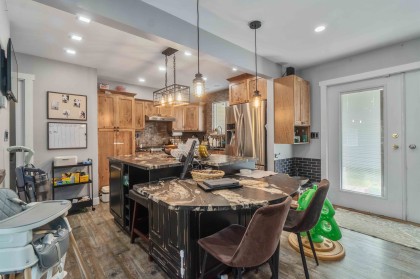 Photo 8 at 3631 Flint Street, Glenwood PQ, Port Coquitlam