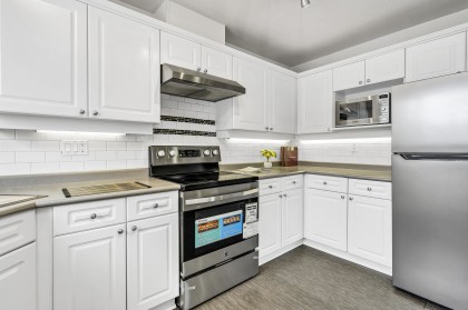 Photo 16 at 404 - 2340 Hawthorne Avenue, Central Pt Coquitlam, Port Coquitlam