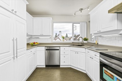 Photo 14 at 404 - 2340 Hawthorne Avenue, Central Pt Coquitlam, Port Coquitlam