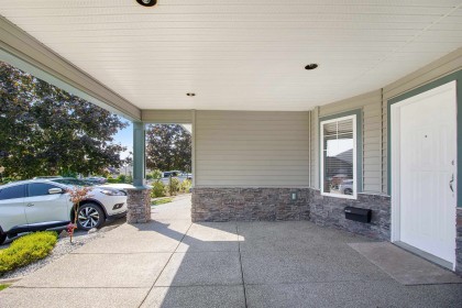 Photo 1 at 33577 12 Avenue, Mission BC, Mission