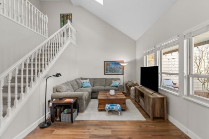 Photo 7 at 12 - 11860 210 Street, Southwest Maple Ridge, Maple Ridge