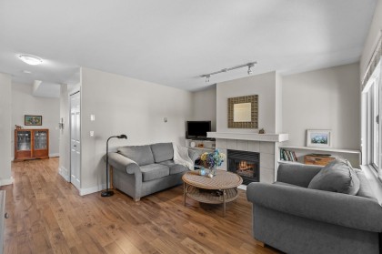 Photo 4 at 12 - 11860 210 Street, Southwest Maple Ridge, Maple Ridge