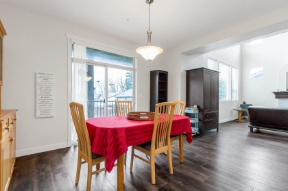 Photo 10 at 10777 Erskine Street, Thornhill MR, Maple Ridge