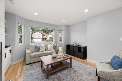 Photo 17 at 23216 121a Avenue, East Central, Maple Ridge