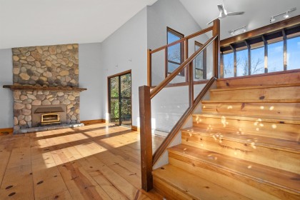 Photo 7 at 25443 Bosonworth Avenue, Thornhill MR, Maple Ridge