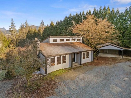 Photo 1 at 25443 Bosonworth Avenue, Thornhill MR, Maple Ridge