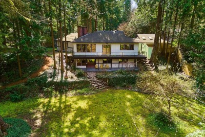 Photo 4 at 23755 128 Crescent, East Central, Maple Ridge