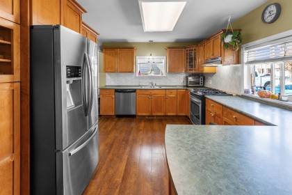 Photo 3 at 32622 Egglestone Avenue, Mission BC, Mission