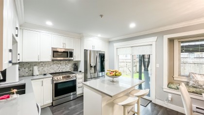 Photo 12 at 38 - 22977 116 Avenue, East Central, Maple Ridge