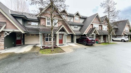 Photo 1 at 38 - 22977 116 Avenue, East Central, Maple Ridge